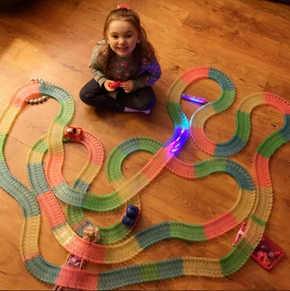Светящаяся дорога Magic Tracks от 8 руб. в магазине игрушек 