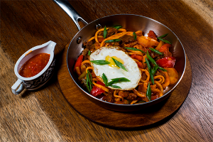 Скидка до 60% от службы доставки "Рубай.бай": суши, пицца, шашлык, горячие блюда, холодные закуски, салаты, супы