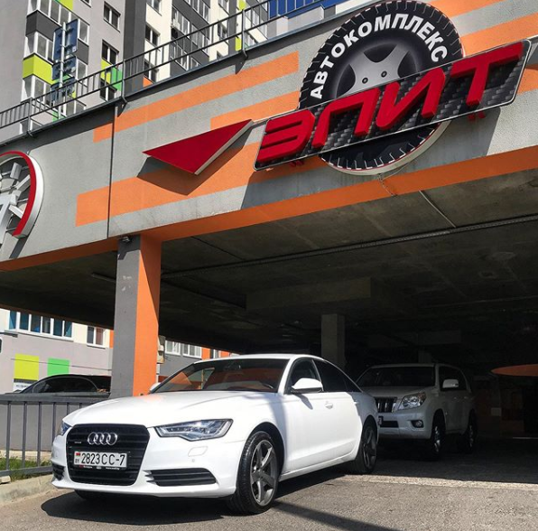 Смотрите, какая акция: комплексный шиномонтаж 4-х колес в автокомплексе ...