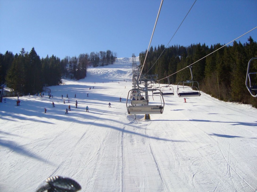 плай це. с. славское львовская область. гірськолижний комплекс плай. плай.