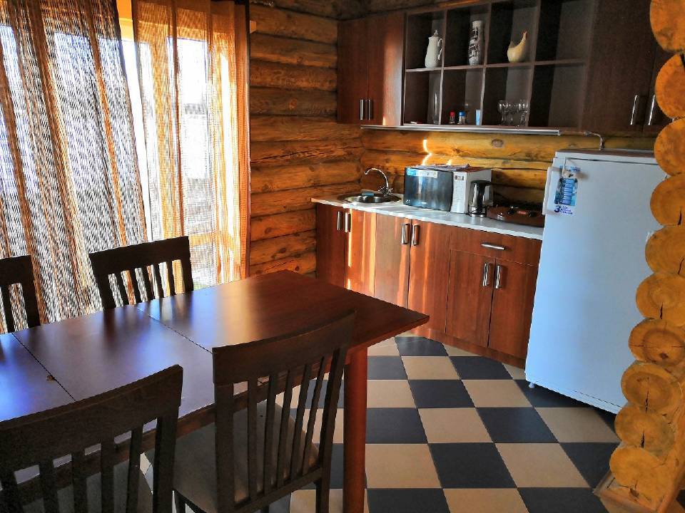 Проживание в гостевом домике от 30 руб/человек + баня, аренда беседки на базе отдыха