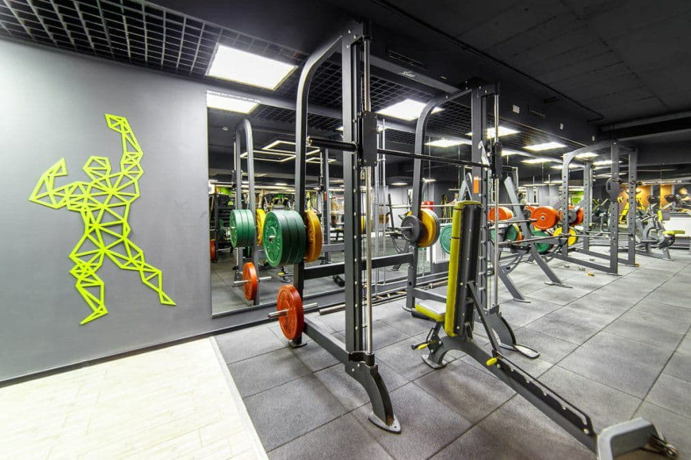 Продаю фитнес. Спортзал клюква Владикавказ. Два тренажерных зала. Июнь тренажерный зал. Левково спортзал.