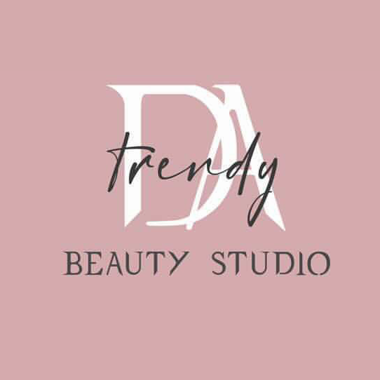 Ламинирование ресниц, моделирование и окрашивание бровей и ресниц от 8 р, макияж от 35 р. в студии красоты "D.А.Trendy" в Гомеле