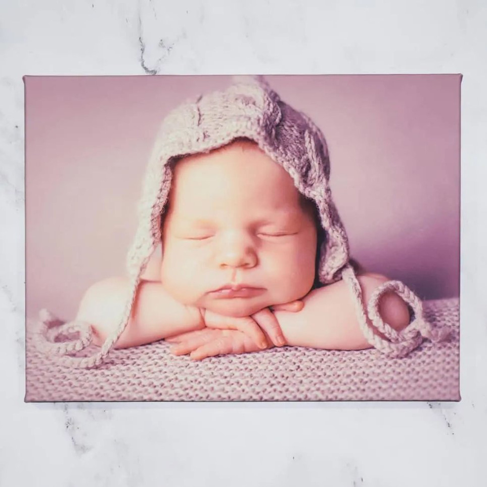 Смотрите, какая акция: фото на холсте, печать на майках, кружках ...