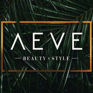 Женский/мужской маникюр, долговременное покрытие от 35,55 р. в студии красоты "Leve"