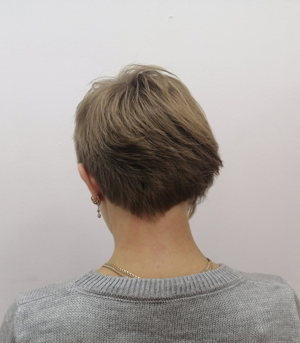 Смотрите, какая акция: женская стрижка + укладка волос в салоне красоты ...