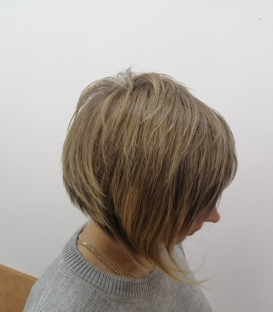 Смотрите, какая акция: женская стрижка + укладка волос в салоне красоты ...