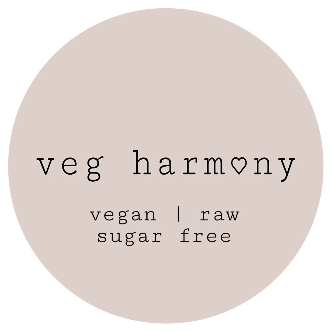 Обеденное меню в веганском кафе "Harmony"