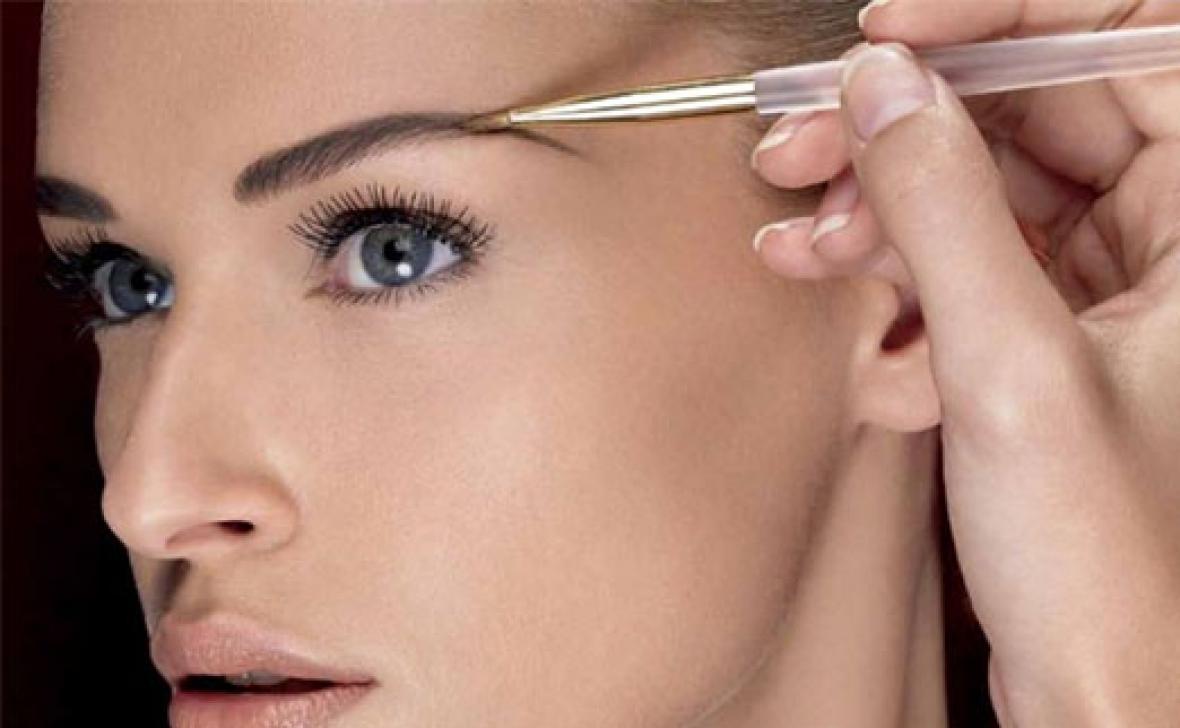 Коррекция бровей. Красивые брови. Перманентный макияж бровей. Коррекция бровей. Макияж бровей.