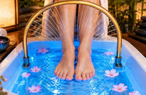 Японское SPA для ног с аквадугой от 65р в "Сирень" в Бресте