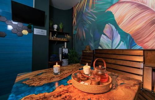 Сауна, турецкий хамам, джакузи от 30р, спа-программы от 180р в "Планета SPA"