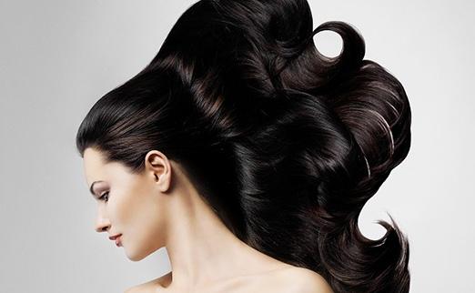 Стрижка и шелковое глазирование волос со скидкой 55% в пакимахерской ...